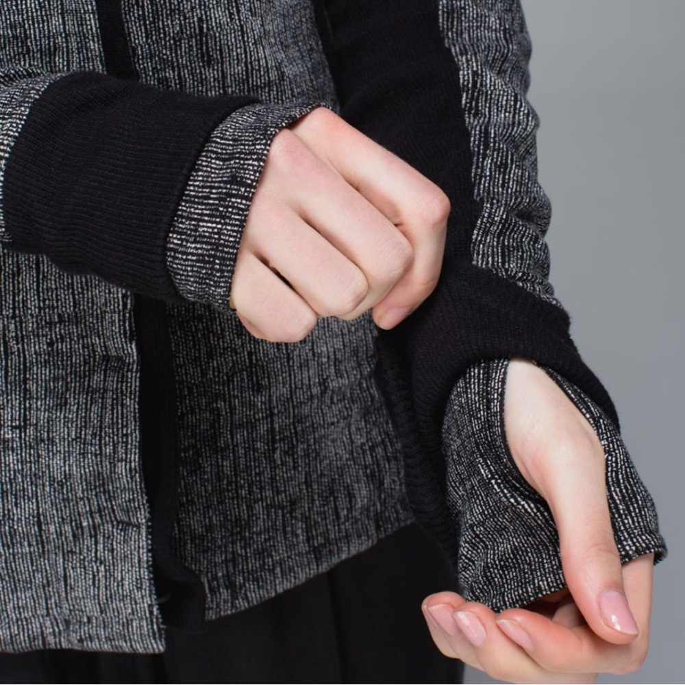 Lululemon To Class jacket - Picture 4 of 12